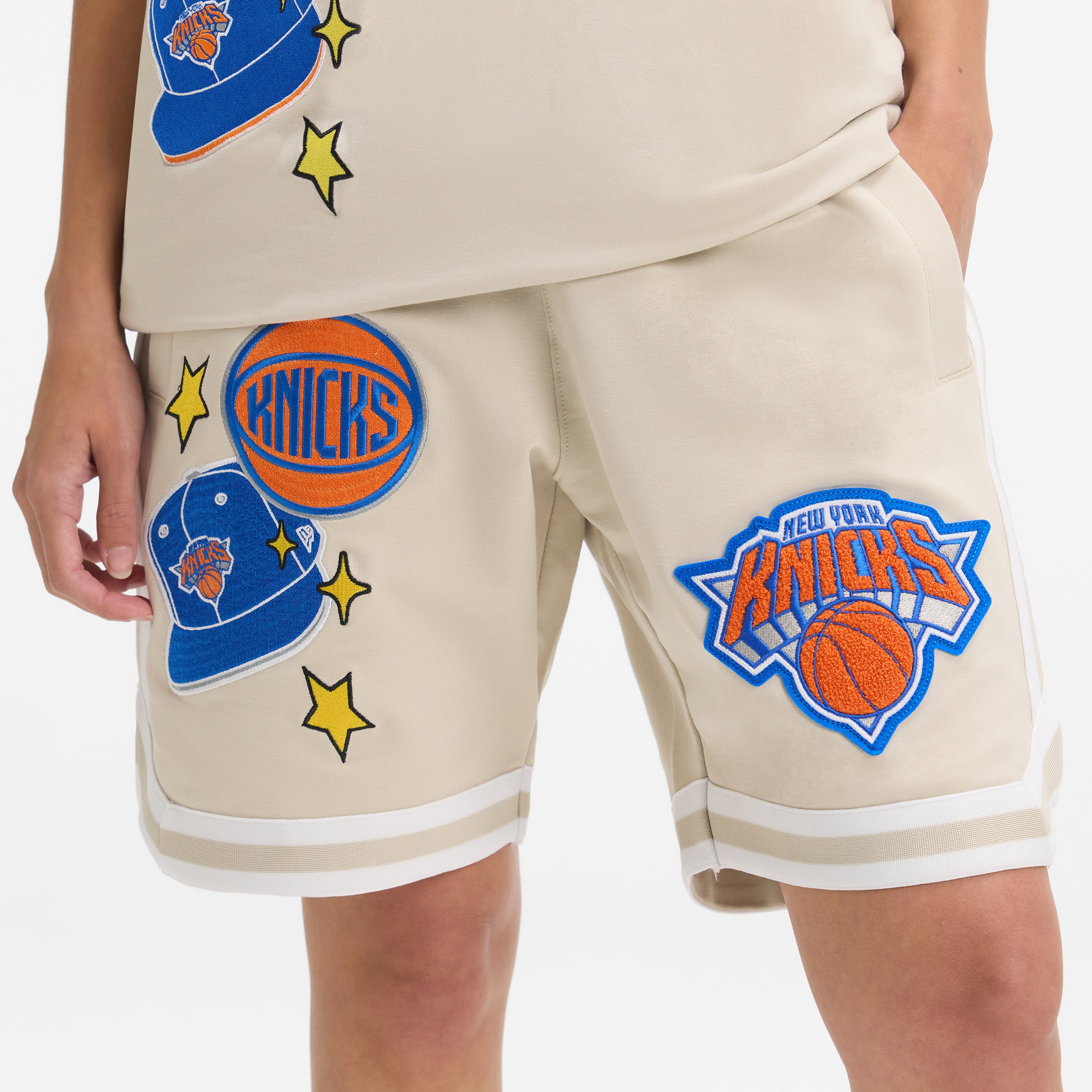 Cleveland Cavaliers Stone Logo Select Shorts - Image 2