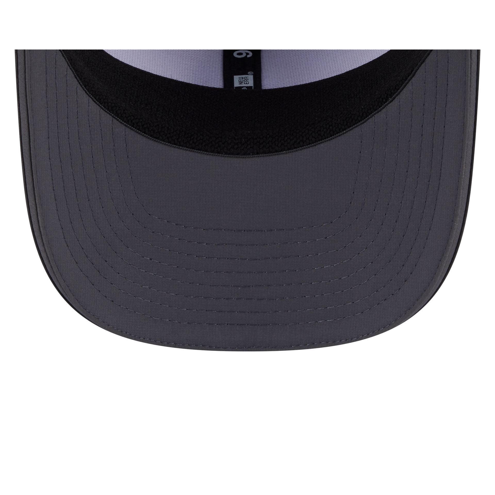 New York Giants 2025 Training Gray 9SEVENTY Stretch-Snap Hat - Image 7