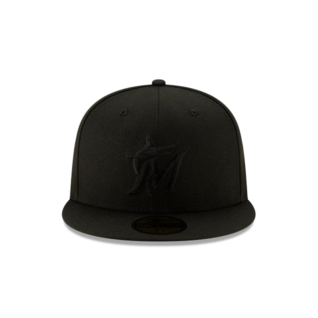 Miami Marlins 2019 Blackout Basic 59FIFTY Fitted Hat - Image 2
